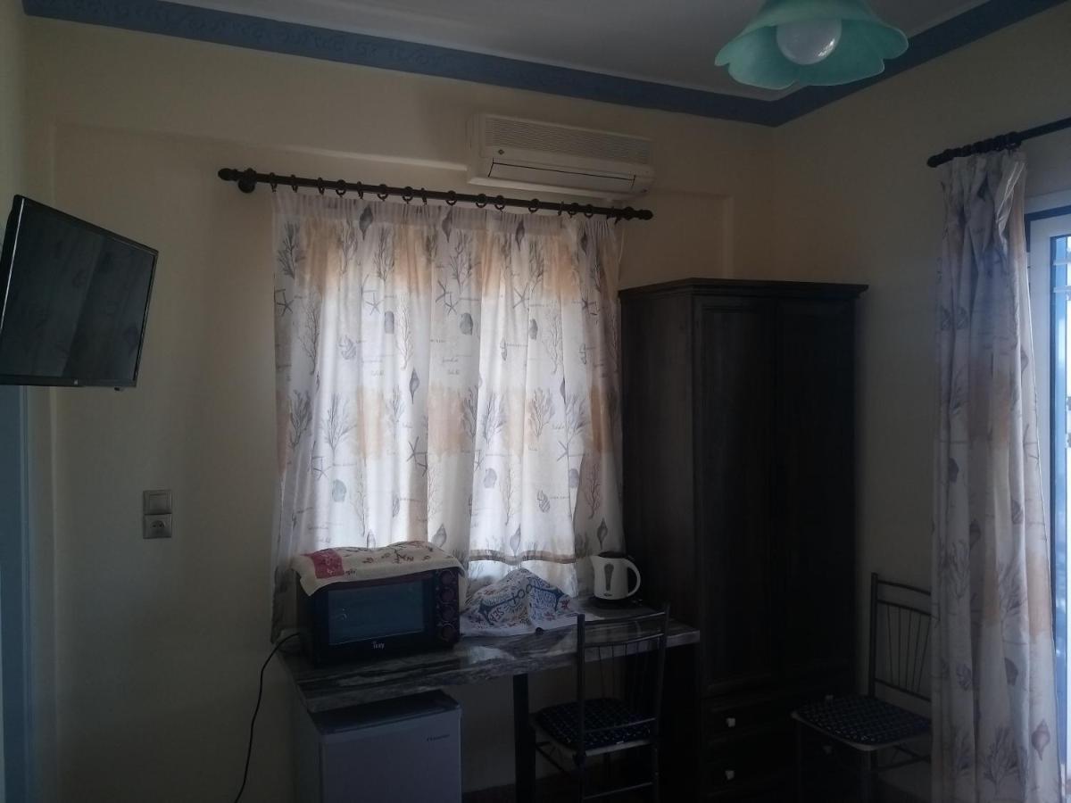 Studios Eftichia فورني إيكارياس المظهر الخارجي الصورة